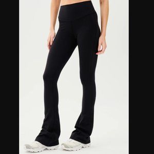 SPLITS59 RAQUEL HIGH WAIST FLARED LEGGING SIZE SMALL LONG MSRP $108